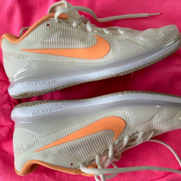 (WMNS) Nike Vapor X Air Zoom HC 'Cream Orange' CZ0222-104 pre owned! Tennis 🎾 - Picture 16 of 16